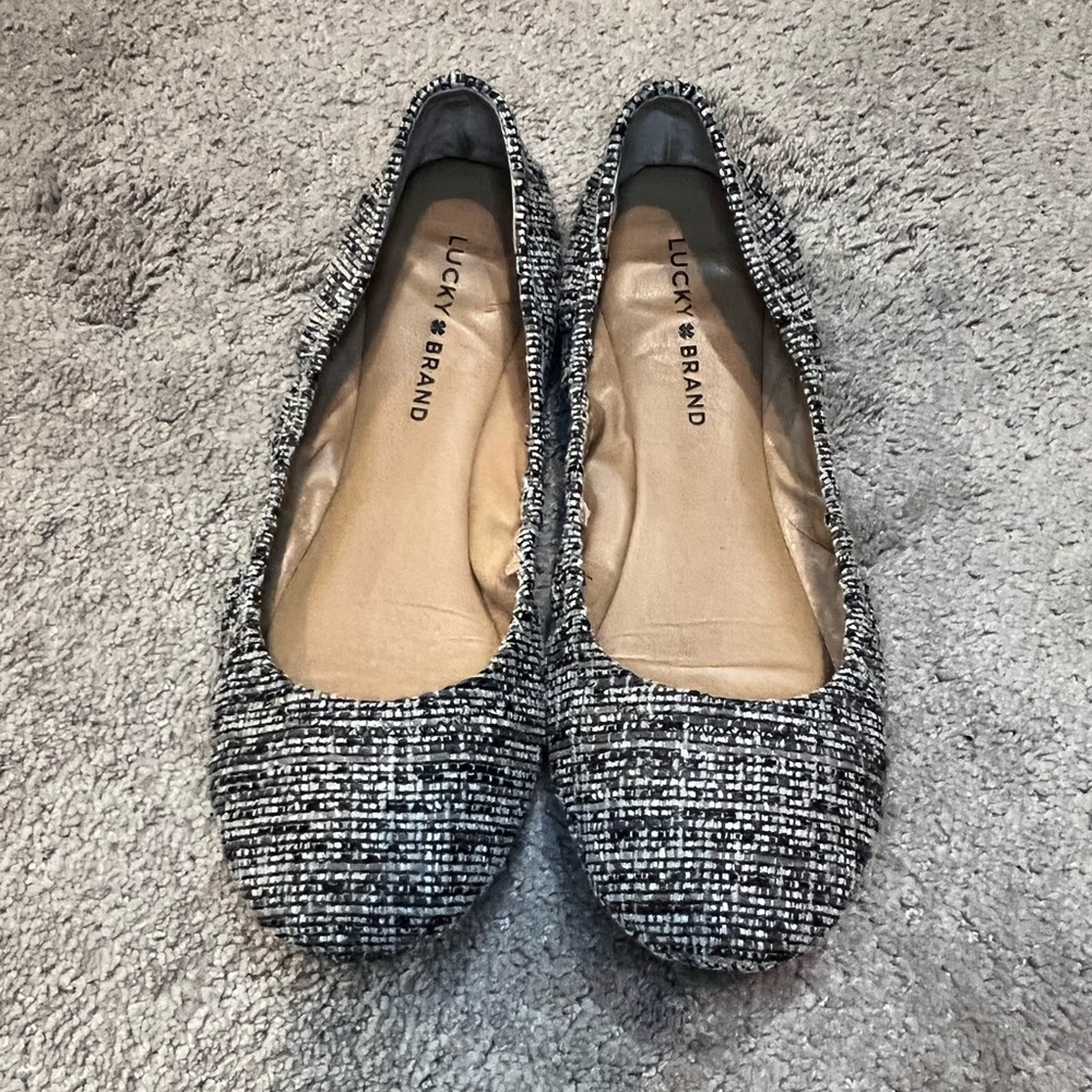 Lucky Brand Flat Sandals